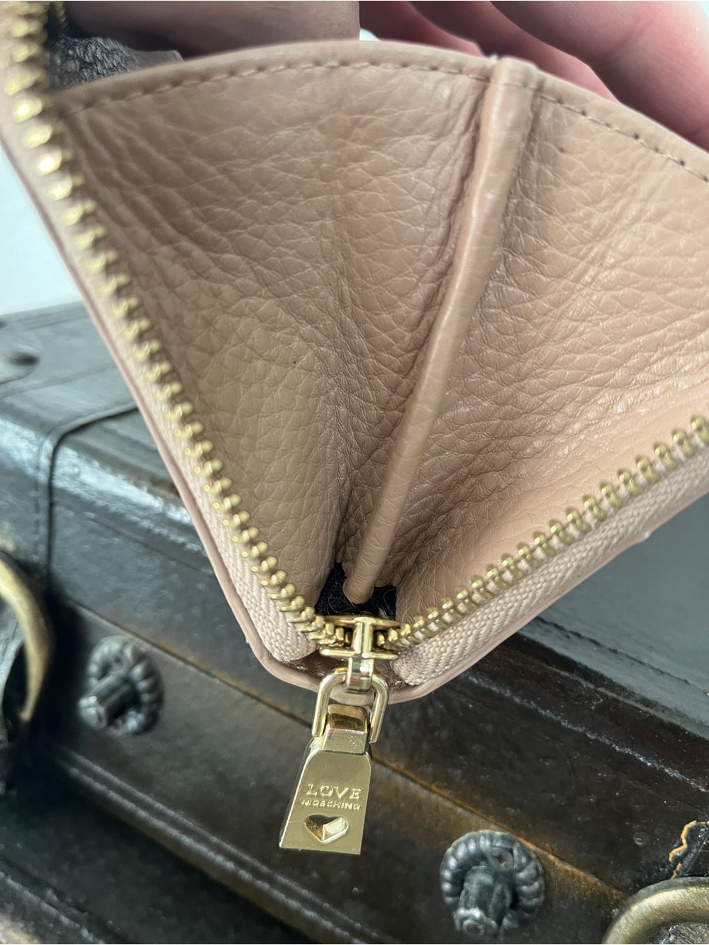 Love Moschino Nude Pink Logo Medallion Wallet - Picture 6 of 10
